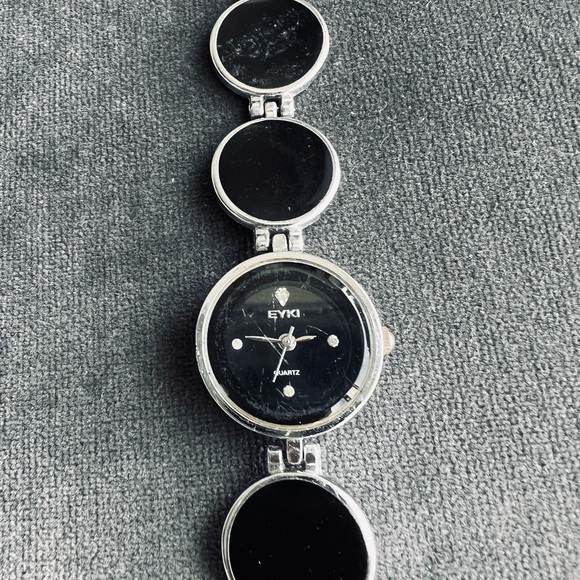 Bracelet Watch - Picture 3 of 5